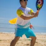 leo beach tenis