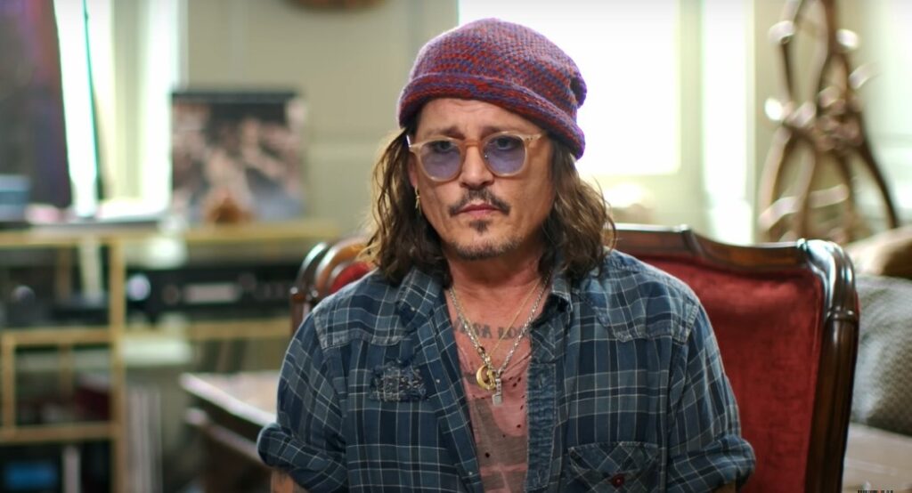 Johnny Depp e encontrado inconsciente em hotel na Hungria