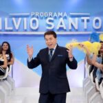 silvio santos interage com a plateia divulgacao sbt 1
