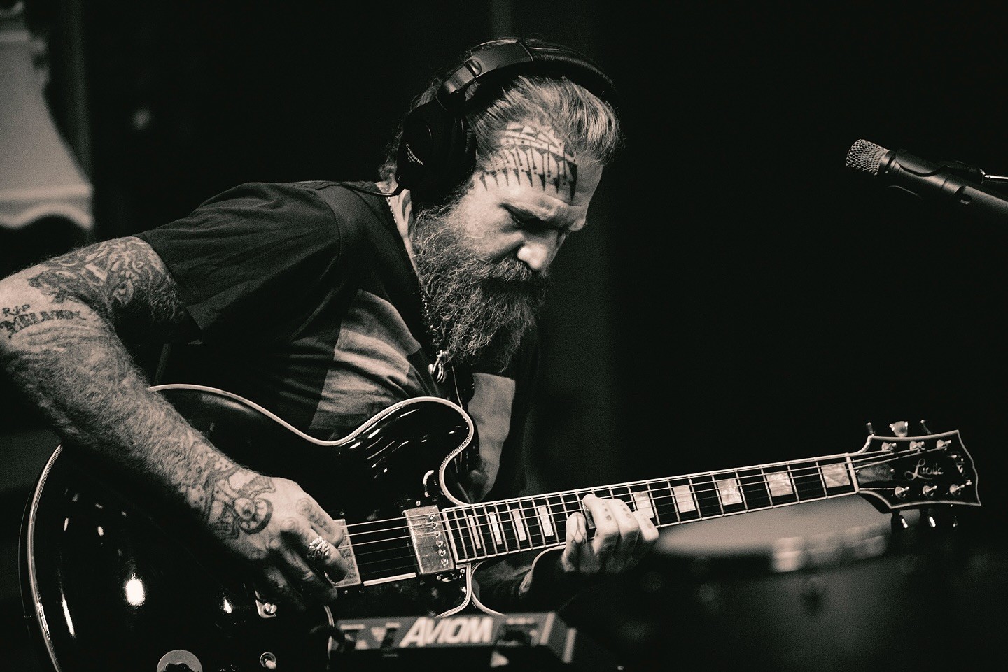 Brent Hinds, ex-guitarrista do Mastodon, morre aos 51 anos em acidente de moto - Imagem do artigo original