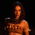 Anitta une atabaques com paredao 1