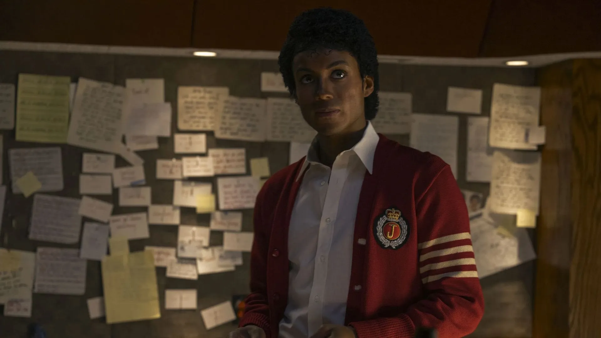michael jackson cinebiografia nota