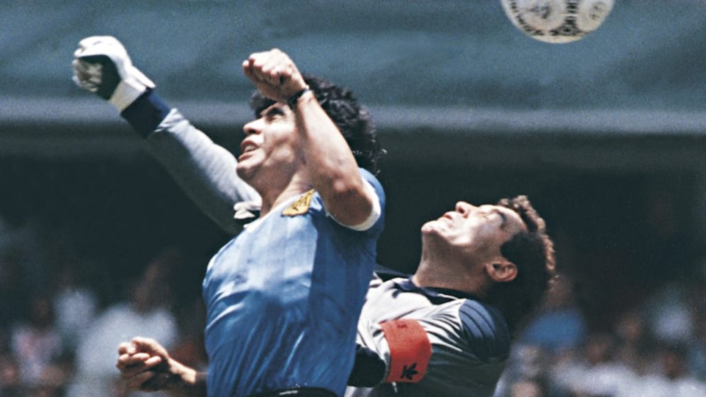 bola do ic nico gol de maradona ser leiloada por r 13 milh e 20260627