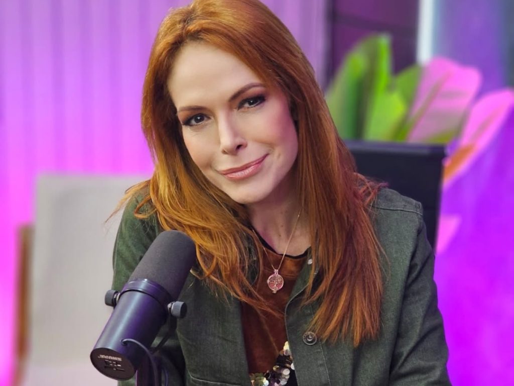 gianne albertoni assume game show in dito na redetv em agost 20260604
