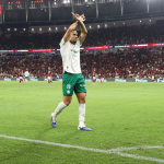 paulinho do palmeiras denunciado pelo stjd ap s gesto provoc 20260602