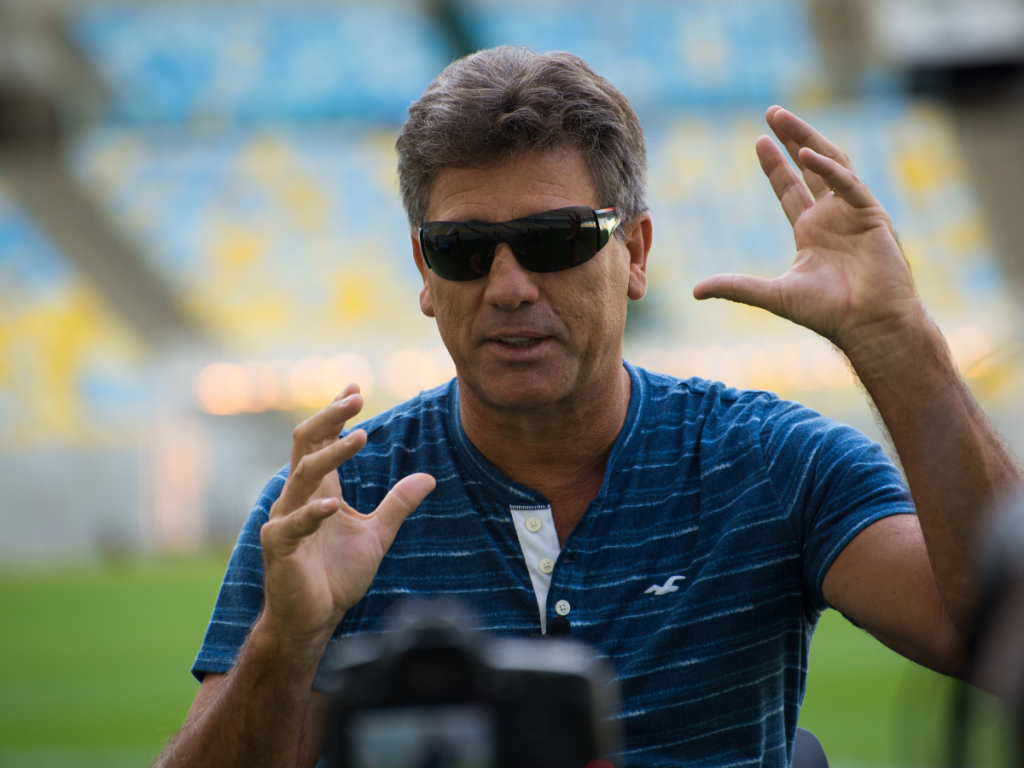 renato ga cho se irrita com torcida do vasco e coloca cargo 20260601