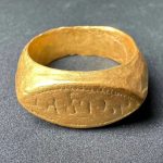 anel de ouro de 2 mil anos com inscri o indiana encontrado n 20260708