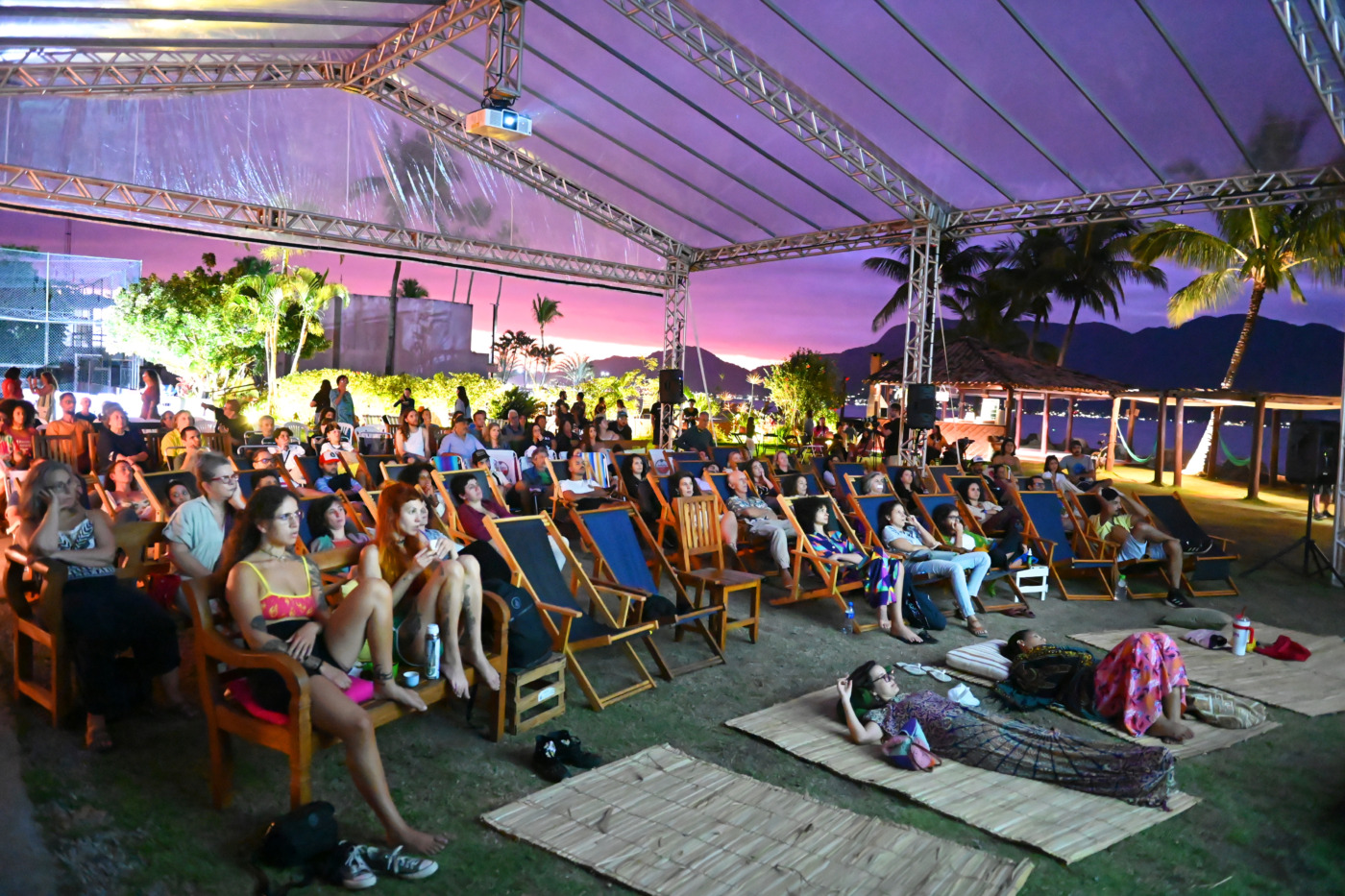 Festival Citronela Doc estreia com sessões gratuitas em Ilhabela