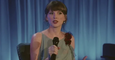Taylor Swift doa US$50 mil a mãe que salvou adolescentes em acidente