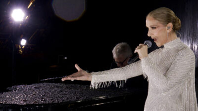 Céline Dion retorna aos palcos e abre residência de 16 shows em Paris