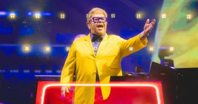 Elton John emociona e agradece público do Rock in Rio