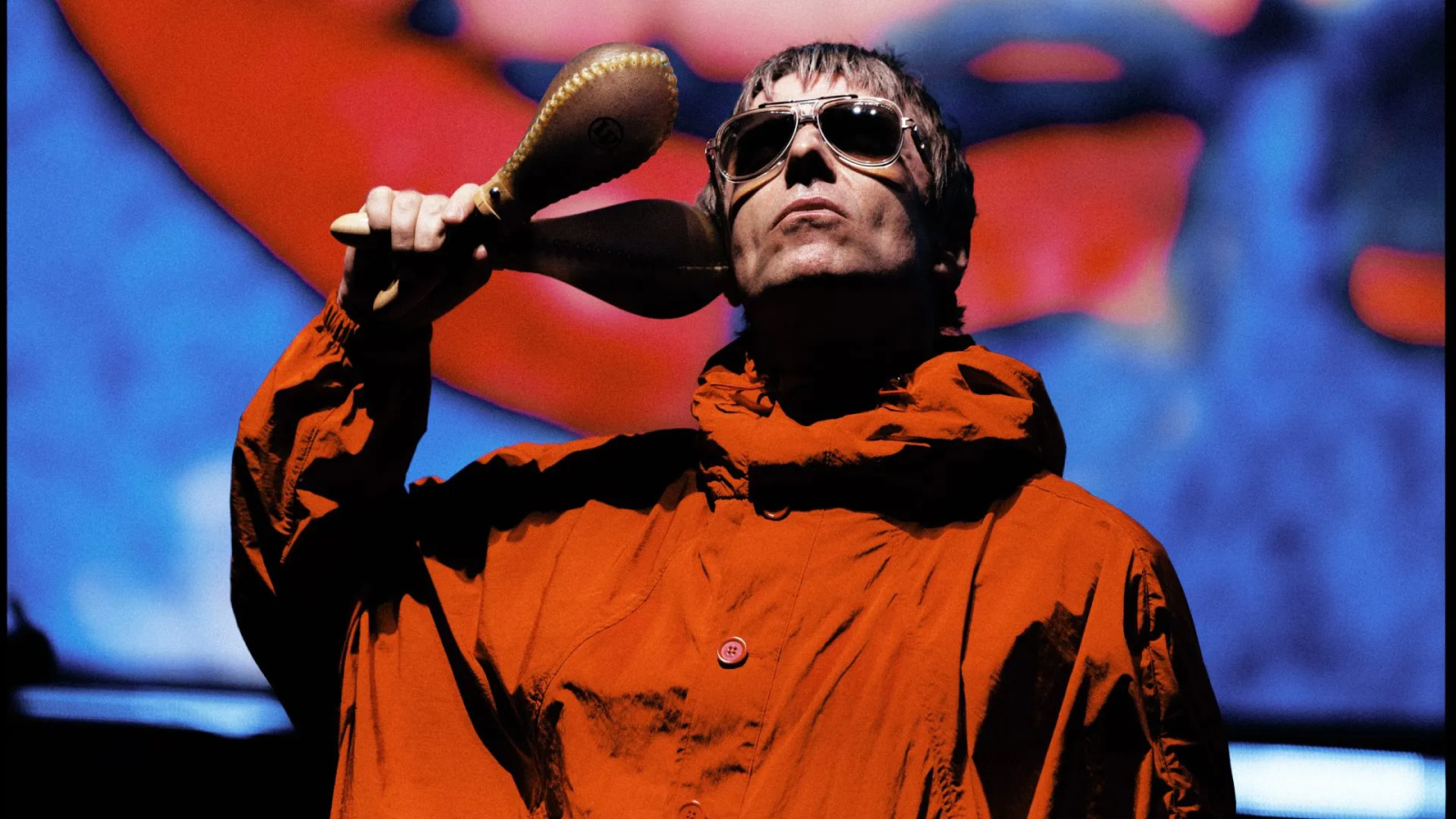 Oasis marca comunicado para 14 de setembro após show de drones