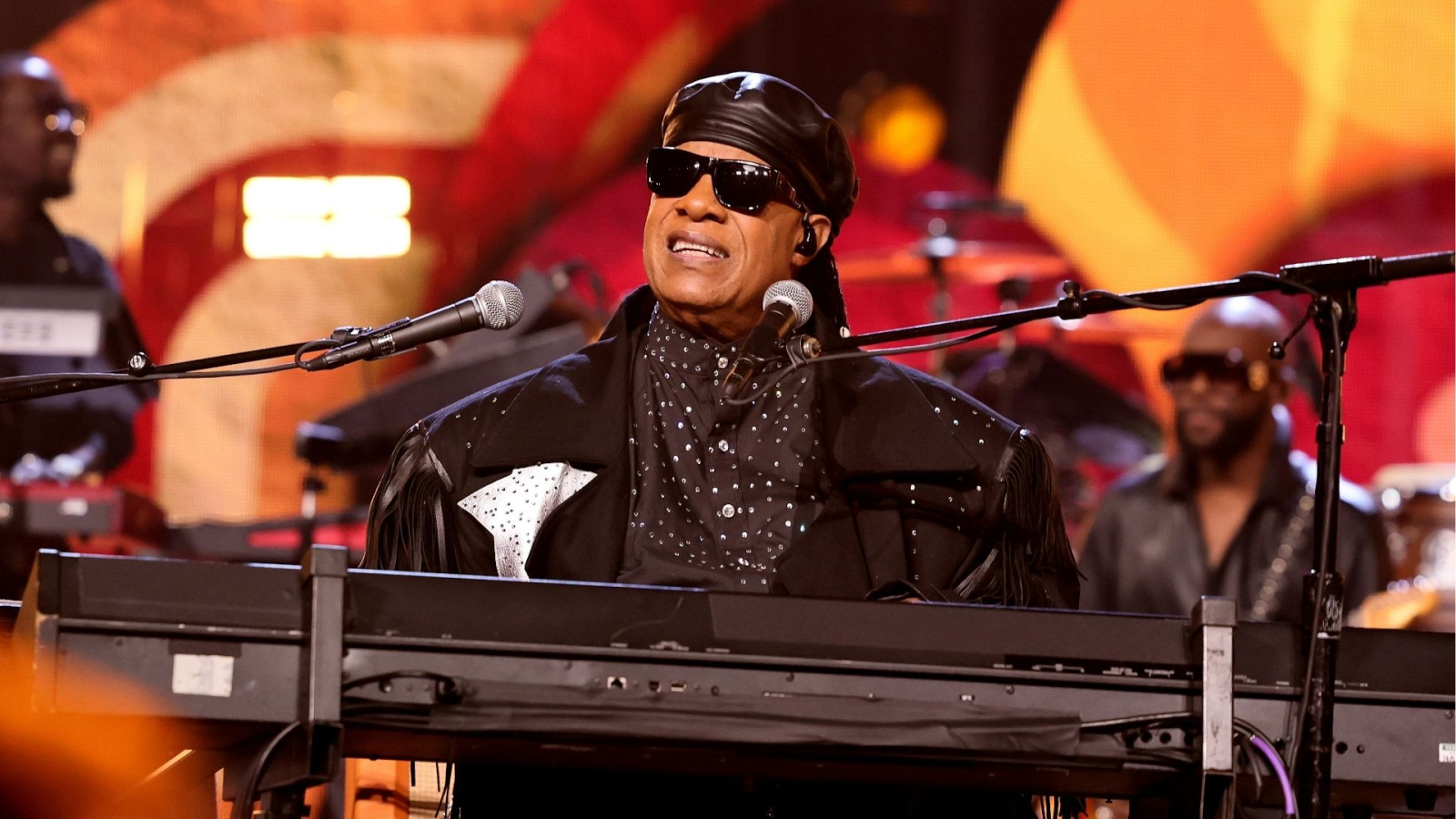 Stevie Wonder inicia turnê mundial e toca 'Songs in the Key of Life' na íntegra