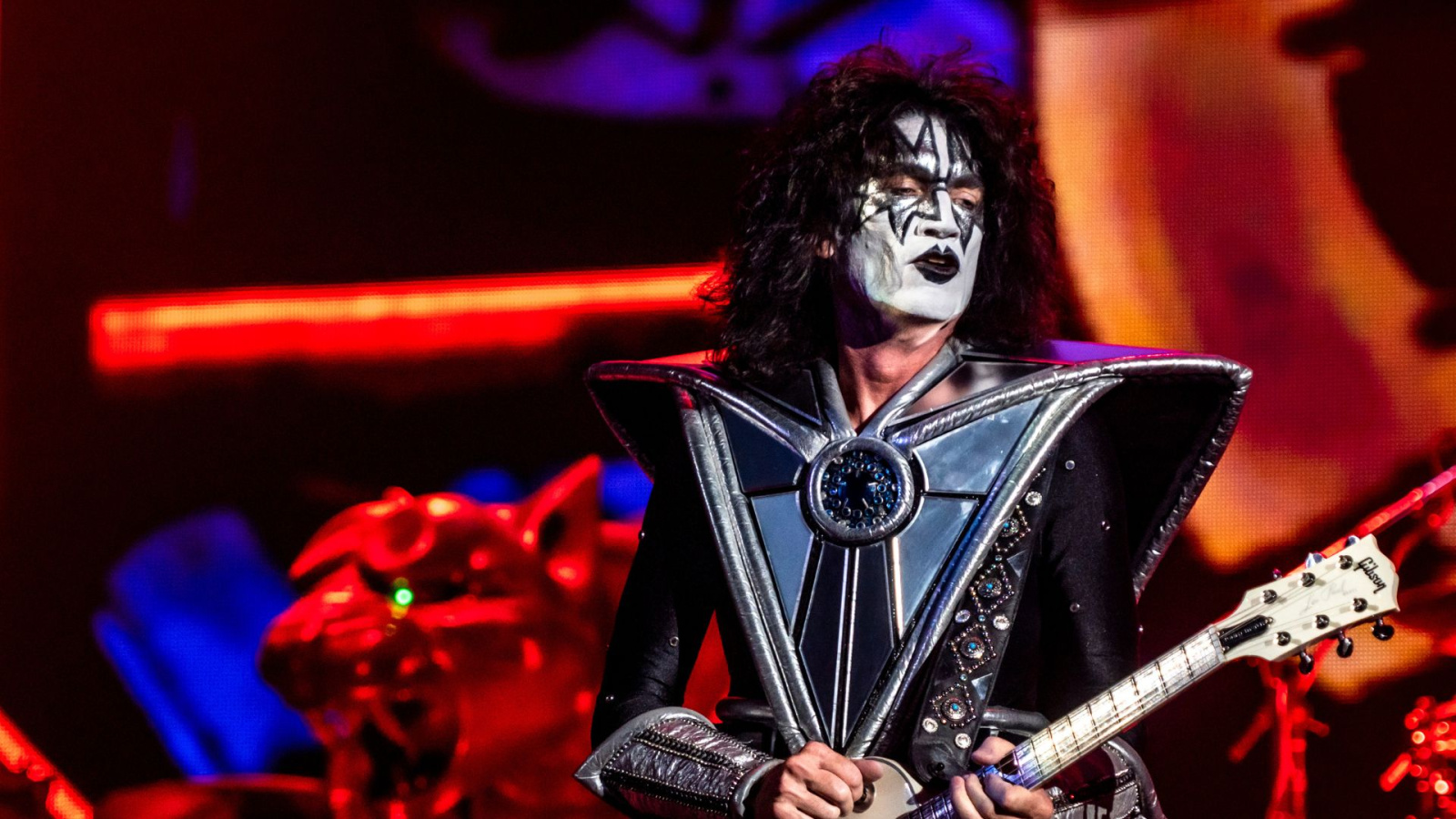 Tommy Thayer: Kiss gravou nova música de Paul Stanley