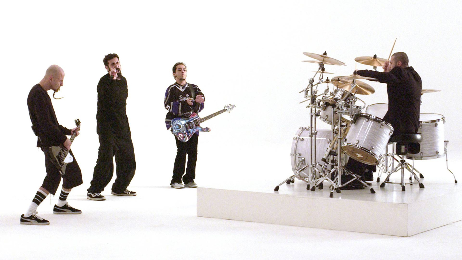 Toxicity (2001) catapultou o System of a Down ao topo do rock